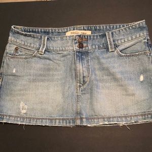 Size 7 Hollister Denim Mini Skirt